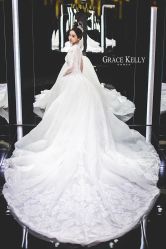 点击看大图 -GRACE KELLY婚纱与礼服(北京店)