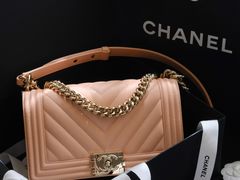 -CHANEL(恒隆广场店)