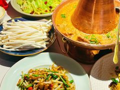 -雀舞云南菜(天津天河城购物中心店)