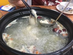 生蚝-濠轩阁特色生蚝火锅(水湾路店)