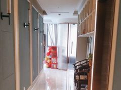 -莱蔻·圣灸堂·推拿艾灸(天山店)