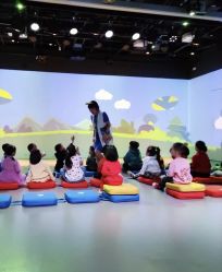 -小鸡哆哆故事屋·儿童乐园(嘉里城店)