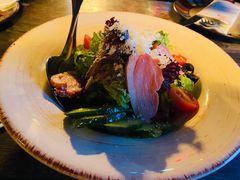 -SISTERS BAR RESTAURANT川意酒馆(嘉善老市H楼店)