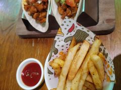-Famous肥猫墨西哥音乐餐吧(五棵松华熙LIVE店)