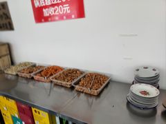 -王婆乔鲜鱼自助火锅(蜀汉路店)