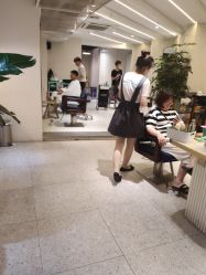 -PE SALON