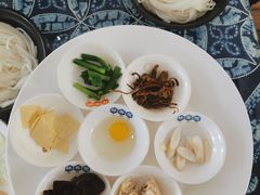 -桥香园过桥米线(国贸店)