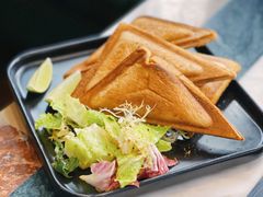 虾肉姜汁煮肉饼吐司-La Maison 夜来香(进贤路店)