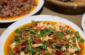 Stir-Fried Fresh Beef Bone Marrow