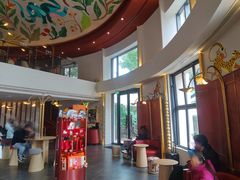大堂-星巴克(迪士尼小镇店)