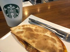 -星巴克(西安机场1店T3到达店)