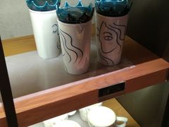 星巴克杯子-星巴克臻选(周浦万达店)