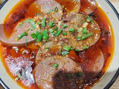 -叁煨蹄花·下饭盐帮菜(人民广场店)