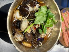 捞汁小海鲜-坛子李地摊烤肉(罗斯福店)