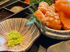 -铭牛烧肉·和牛海鲜自助(高新月牙湖店)