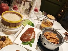 -贝勒爷·酥不腻烤鸭
