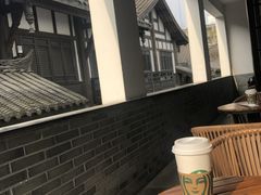 -星巴克臻选(成都宽窄巷子店)