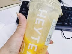-喜茶(上海打浦桥日月光gelato lab+店)