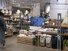 -MUJI无印良品(滨江宝龙城店)