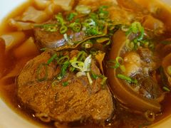 -天下三绝 牛肉面/红酒