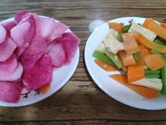 -陇上全荟兰州传统牛肉面(延吉路店)