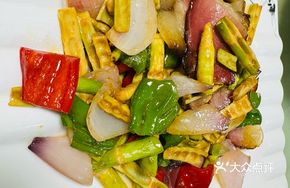 Stir-Fried Bamboo Shoots with Preserved Pork