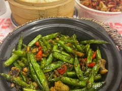 -堂瓦里·33年传统赣菜(第一街区店)