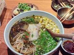 -SHAN山(前滩太古里店)