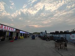 -大学城夜市大排档(凤栖路店)