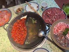 -鸿姐老火锅(静安店)