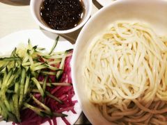 炸酱面-黑八私房老北京炸酱面