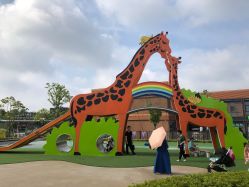 -季高兔窝窝亲子园(上海薰衣草公园店)