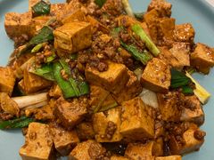 -巢香扣肉馆