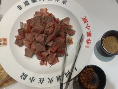 -乔家小院•非遗驴肉•本地小海鲜(滨河路店)