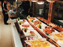 -享遇.锅姥姥牛排海鲜自助(小寨店)
