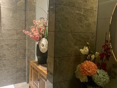 -新盈光·云会所(百丈东路店)