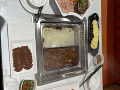 -捞九门海鲜牛肉自助火锅(廉江店)
