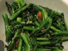 -港丽餐厅(高德置地店)