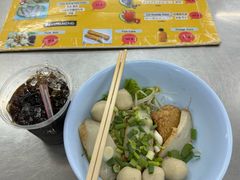 -榮泰米粉湯(Left Shop)