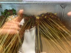 -拈签一笑黄牛肉辣卤串串