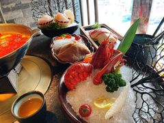 -湊湊火锅·茶憩(新中关购物中心店)