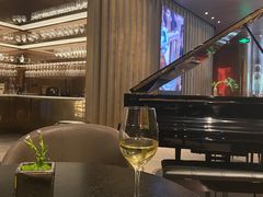 -wineapp葡萄酒餐吧(外滩金融中心店)