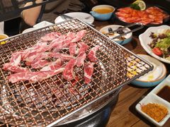 -明洞阿姨·韩式酱蟹烤肉·创意料理(三元桥店)