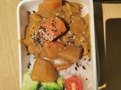 咖喱鸡排焗饭-本处·素食·融合料理(南油店)