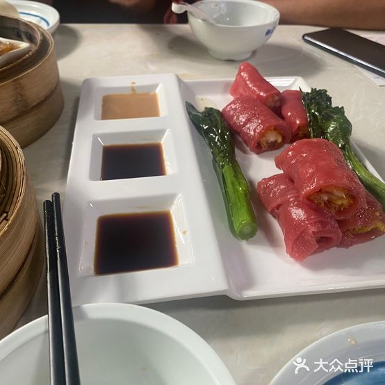 鸿柏时代茶餐馆(滨江世纪佳城店)