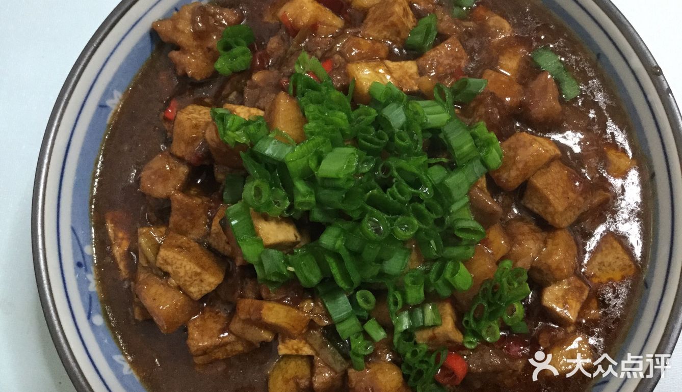 今天又得烧饭做菜了,都不知道吃什么好了,看看想想还是