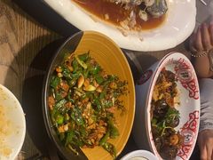 -醉美东江·三文鱼·烧鸡公