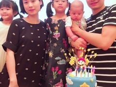 -上海浦东假日酒店
