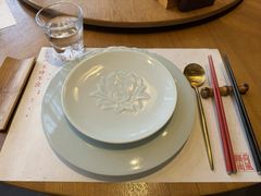 -荷风细雨·中国茶宴(世纪大道店)