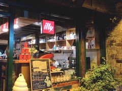 门面-新月集庭院咖啡馆(老邮局店)